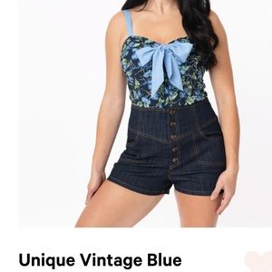 Unique vintage new top